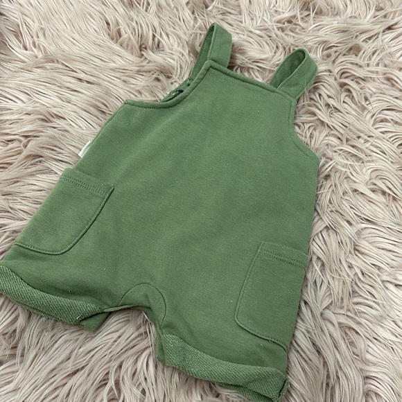 Baby Boy Overall shorts - Picture 4 of 4